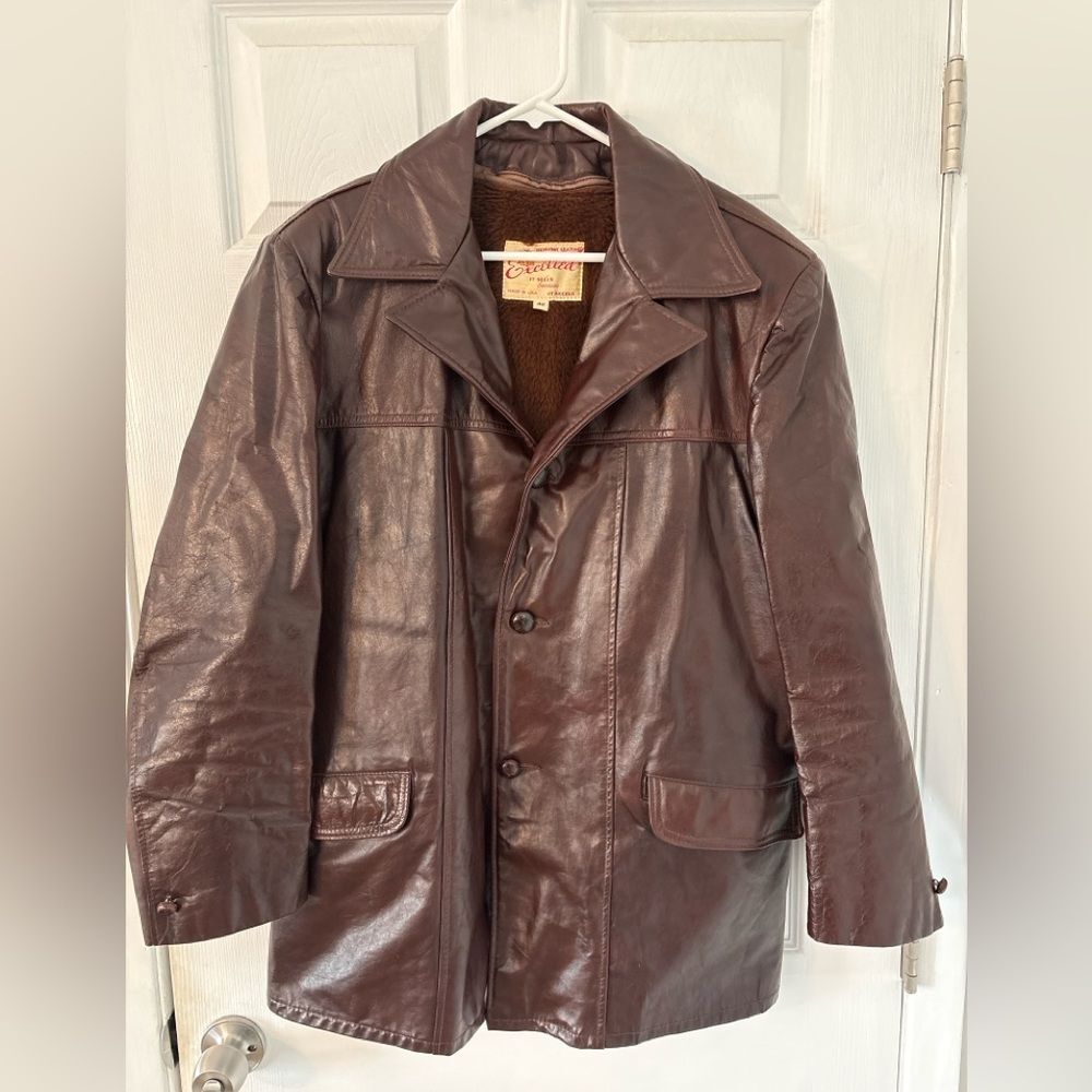True vintage Leather Ranch Coat Sherpa Lined Western Car Coat Brown 70s USA